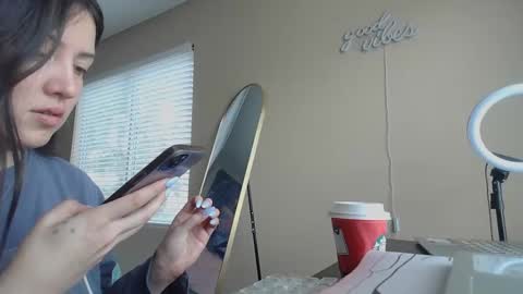 Snapshot of girlnextdoor702 chatting on December 20, 4:14 pm Jasmine online show from December 20, 4:14 pm