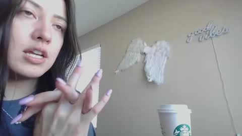 Snapshot of girlnextdoor702 chatting on February 18, 5:09 pm Jasmine online show from February 18, 5:09 pm