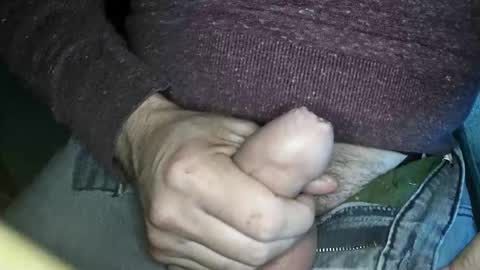 Snapshot of girlovermxx chatting on December 1, 2:38 am girlovermxx online show from December 1, 2:38 am