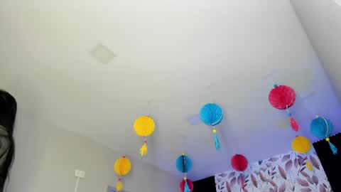 Snapshot of giselamaru chatting on June 30, 10:49 am online show from June 30, 10:49 am