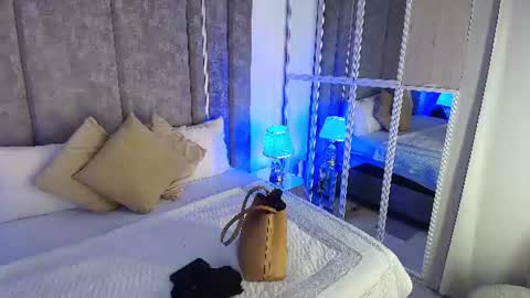 Snapshot of giselamaru chatting on July 21, 10:39 am online show from July 21, 10:39 am
