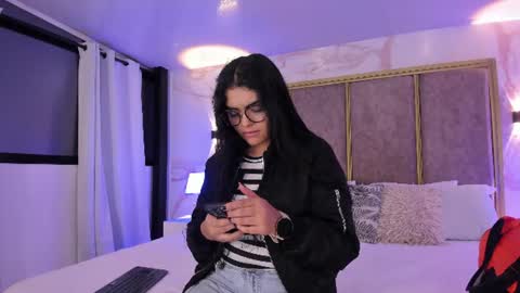 Snapshot of giselamaru chatting on July 26, 10:11 am online show from July 26, 10:11 am