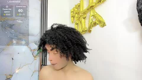 Gisel online show from April 1, 7:22 pm