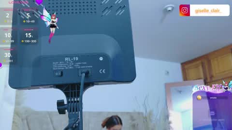 giselleclair online show from April 13, 5:35 am