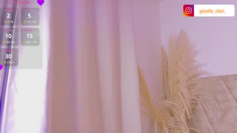 giselleclair online show from April 16, 4:13 am