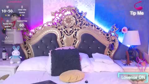 Snapshot of gisellenoah chatting on October 22, 7:35 pm GiselleNoah online show from October 22, 7:35 pm