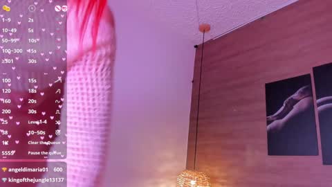 Gigi  online show from January 7, 6:16 am