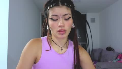 Giulietta online show from April 11, 4:39 am