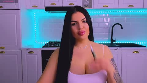 Giulia online show from March 17, 10:02 pm