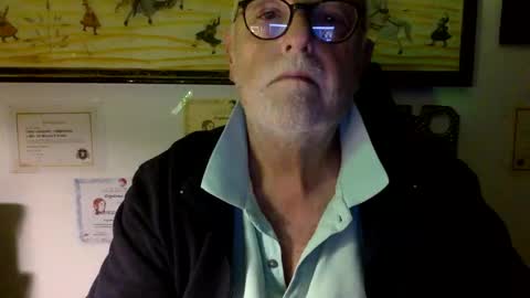 giutomma930394 online show from March 5, 1:56 am