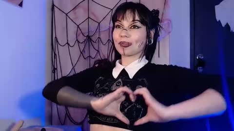 Nice to meet you my name is Heyli  online show from October 31, 6:20 pm