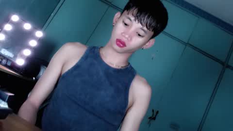 givemethrillx online show from March 22, 12:58 am