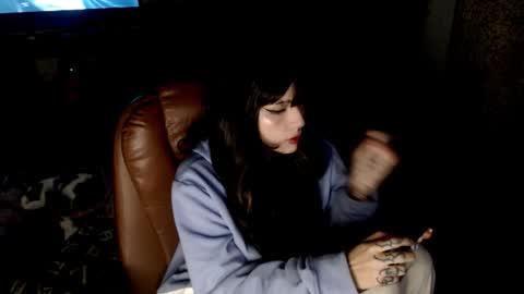 Snapshot of givenom chatting on November 7, 3:06 am dirtyvenom online show from November 7, 3:06 am