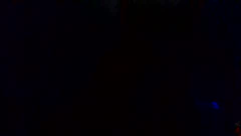 Snapshot of givr6inches chatting on February 5, 3:55 am e-Bizl online show from February 5, 3:55 am