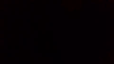 Snapshot of givr6inches chatting on February 11, 8:05 am e-Bizl online show from February 11, 8:05 am