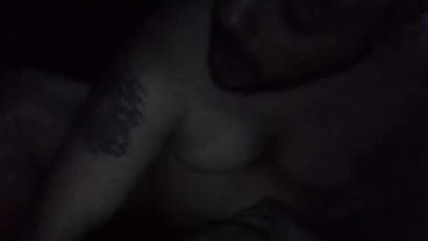 Snapshot of givr6inches chatting on February 12, 11:20 pm e-Bizl online show from February 12, 11:20 pm