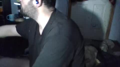 Snapshot of givr6inches chatting on February 27, 5:34 am e-Bizl online show from February 27, 5:34 am