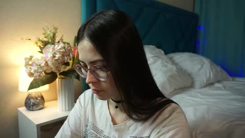 Snapshot of gizefto chatting on January 13, 2:33 pm Agness online show from January 13, 2:33 pm