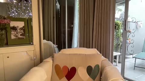 Snapshot of gl1tter_barbie chatting on February 23, 2:25 pm Gl1tter Barbie online show from February 23, 2:25 pm