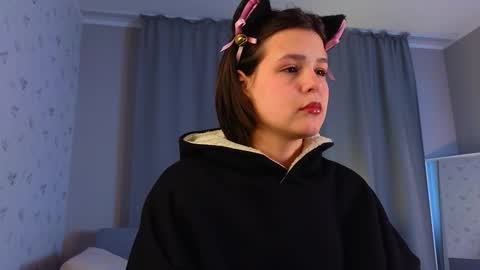Michelle online show from September 11, 3:06 am