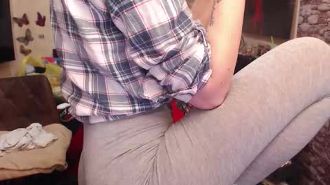 Glamourhottie online show from December 20, 8:54 am