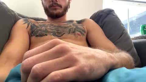 Snapshot of glegere18 chatting on September 22, 4:31 pm Lets get wierd online show from September 22, 4:31 pm