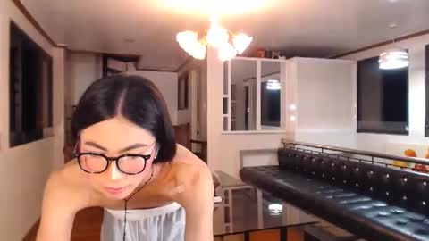 gleiahong online show from September 19, 11:33 am