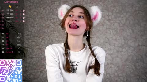 Snapshot of glennabardy chatting on January 23, 6:45 pm Sandra online show from January 23, 6:45 pm