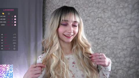 Snapshot of glennabardy chatting on January 25, 4:35 pm Sandra online show from January 25, 4:35 pm