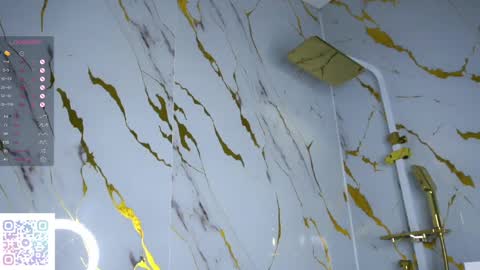 Snapshot of glennabardy chatting on February 22, 10:42 pm Sandra online show from February 22, 10:42 pm