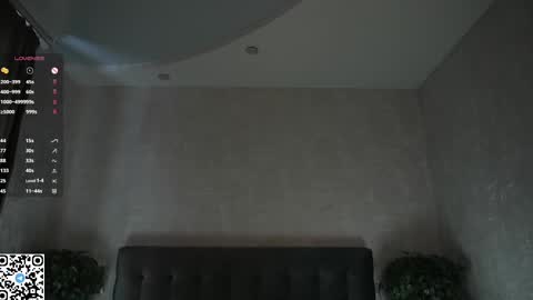 Snapshot of glennabardy chatting on March 5, 10:11 am Sandra online show from March 5, 10:11 am