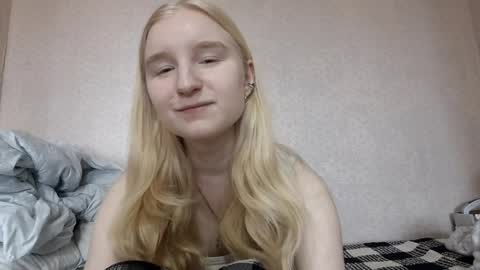 Laura online show from April 4, 7:06 am