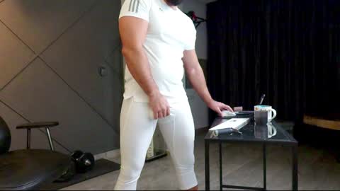 Matthew .. for short call me Matt online show from January 18, 4:37 am