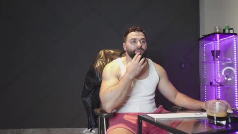 Matthew .. for short call me Matt online show from March 12, 8:37 pm