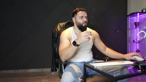 Matthew .. for short call me Matt online show from April 3, 4:38 pm