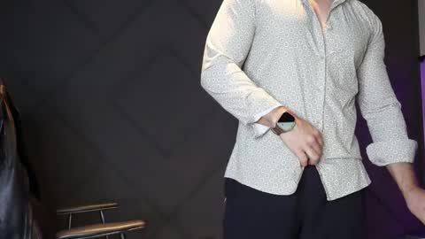 Matthew .. for short call me Matt online show from April 10, 7:40 pm