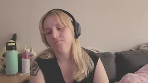 Glitch online show from July 16, 1:28 pm