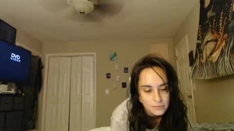 Snapshot of glitterspace chatting on June 1, 4:03 am anna online show from June 1, 4:03 am