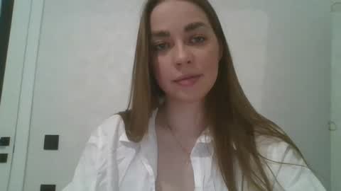 gloria954807 online show from February 10, 6:45 pm
