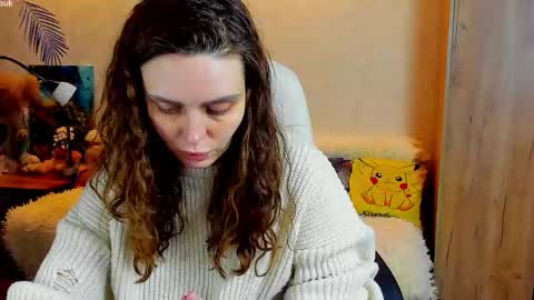 Gloria Wood online show from January 18, 8:01 pm