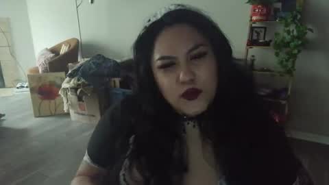 gloriagore online show from April 13, 8:36 pm