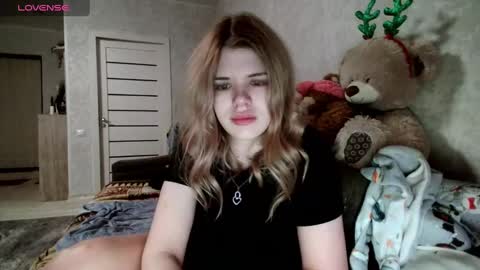  Roxy  online show from December 2, 2:53 am