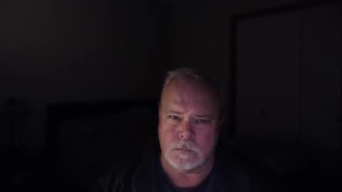 Snapshot of gmctruckguy chatting on January 8, 12:49 am gmctruckguy online show from January 8, 12:49 am