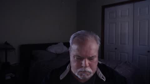 Snapshot of gmctruckguy chatting on February 7, 9:58 pm gmctruckguy online show from February 7, 9:58 pm