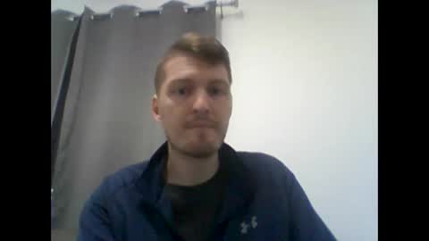 Snapshot of gmonay1331 chatting on February 22, 10:42 pm gmonay1331 online show from February 22, 10:42 pm