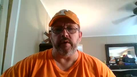 IDKIDCIDGAF online show from September 27, 6:02 pm