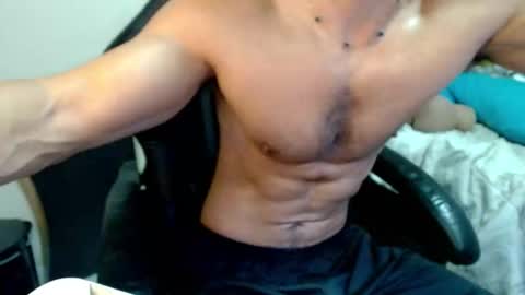 god hunkules online show from March 21, 4:21 pm