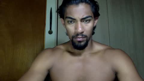 Snapshot of god_of_olumpus chatting on May 7, 12:05 am god_of_olumpus online show from May 7, 12:05 am