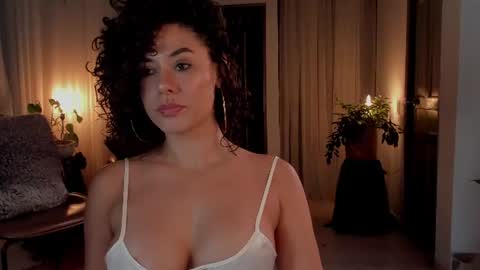 Snapshot of goddes_helena chatting on June 21, 10:56 pm Elena online show from June 21, 10:56 pm