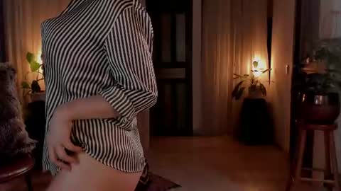 Snapshot of goddes_helena chatting on June 28, 11:11 pm Elena online show from June 28, 11:11 pm